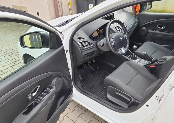 Renault Megane cena 11500 przebieg: 240000, rok produkcji 2012 z Paczków małe 211